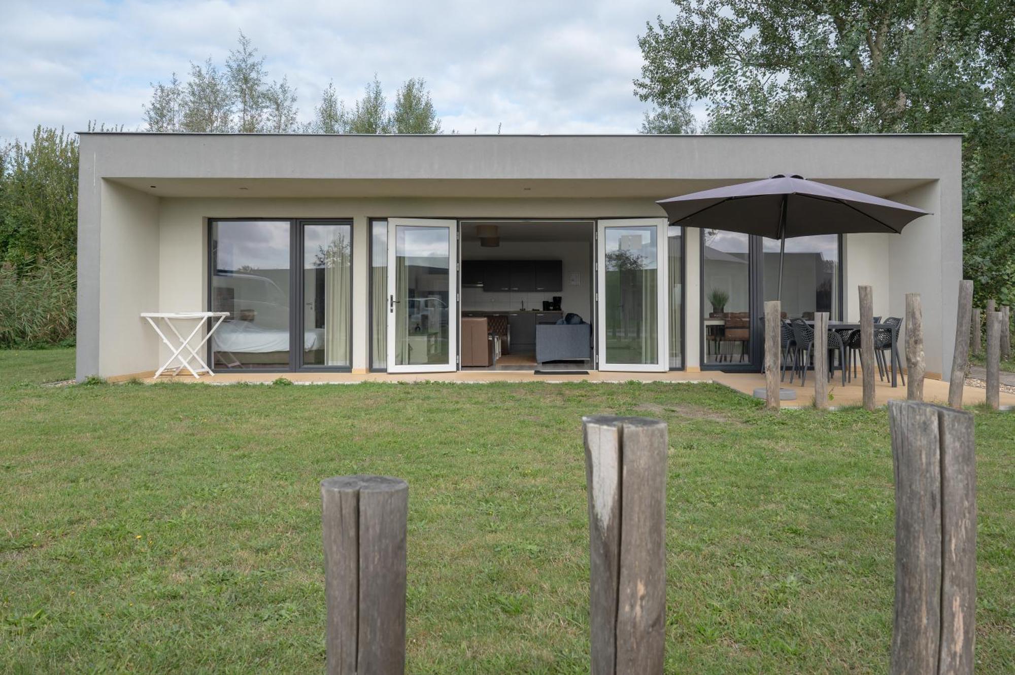 RCN Vakantiepark de Schotsman Bungalow de Boei Kamperland Kamer foto