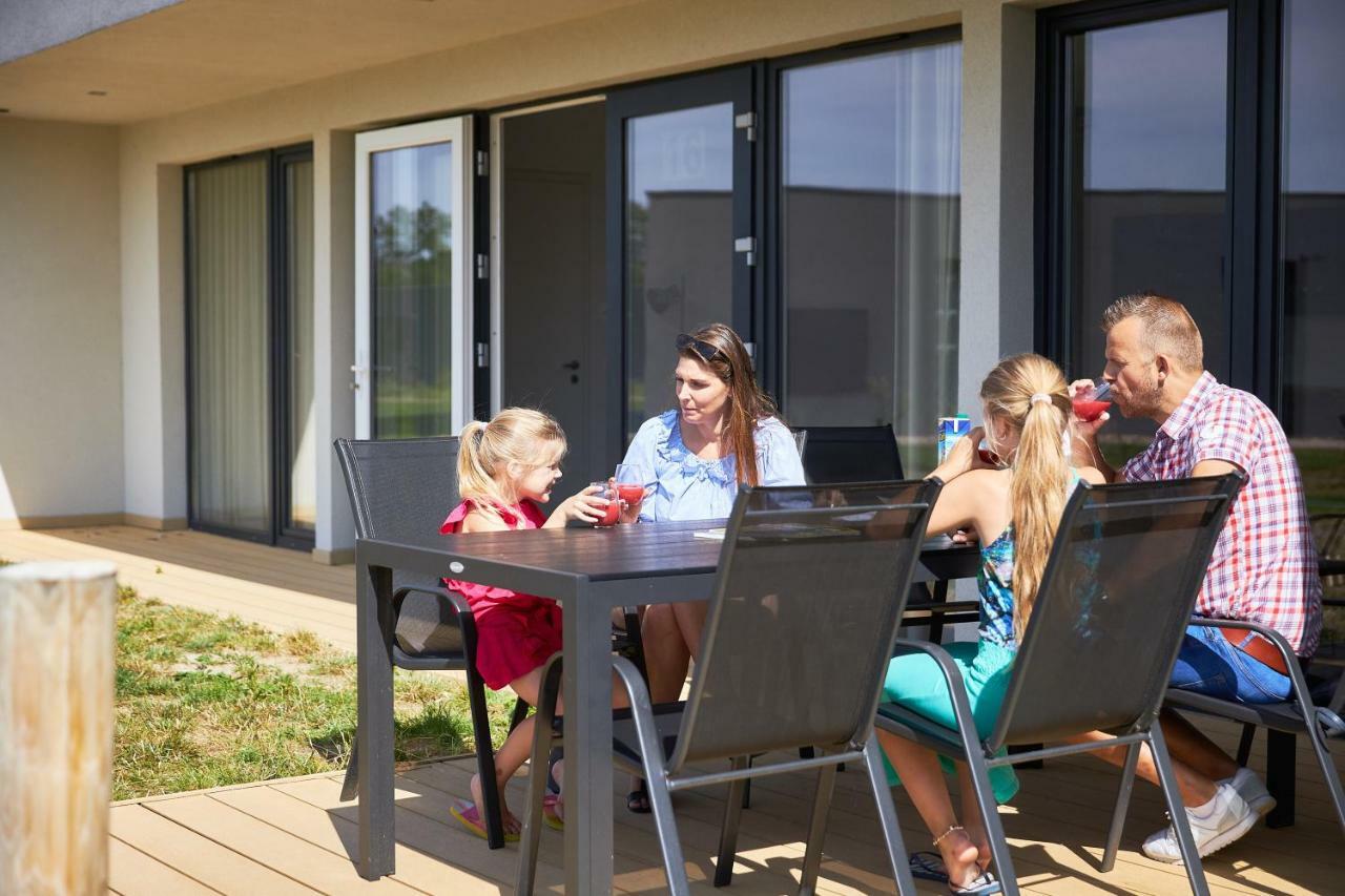 RCN Vakantiepark de Schotsman Bungalow de Boei Kamperland Buitenkant foto